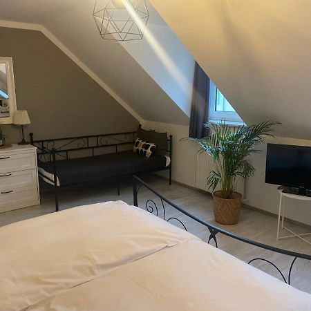 Hotel-Gasthof Gruener Hof ฟรายซิง ภายนอก รูปภาพ